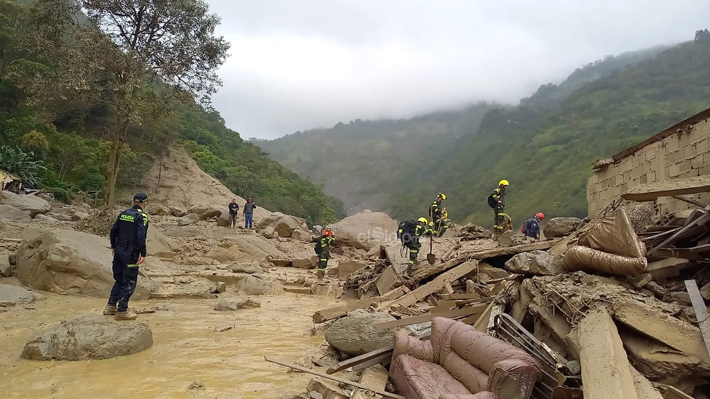 La cifra de muertos por una avalancha de barro y agua ocurrida en la localidad de Quetame, en el departamento colombiano de Cundinamarca (centro), ascendió a 14, además de 6 heridos y varios desaparecidos, informó este martes el gobernador de esa región, Nicolás García.