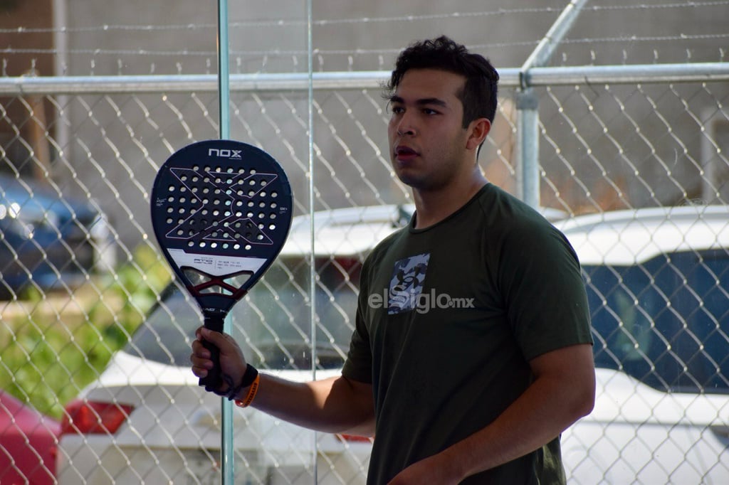 Continúan los partidos del Torneo de Pádel de El Siglo de Durango by Playdoit, en  ambiente de emoción y convivencia familiar.