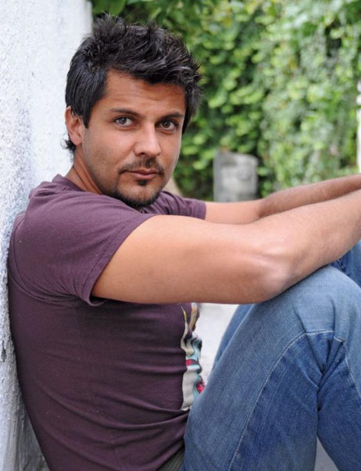 Fabián Robles espera el estreno de 'Juan y Vanesa