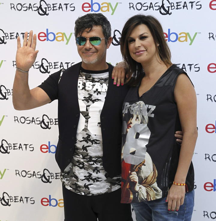 Alejandro Sanz se inicia en el mundo de la moda