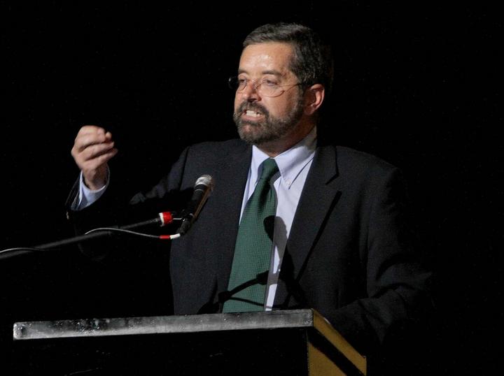Ex rector de la UNAM apoya debate sobre marihuana en Jalisco