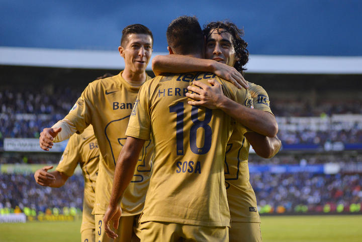 Pumas inicia con goleada ante Querétaro