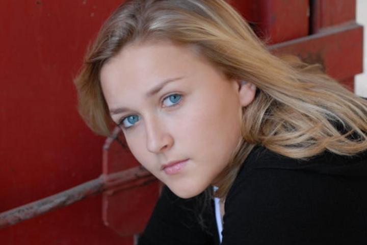 Muere joven actriz de El Patriota a sus 21 años