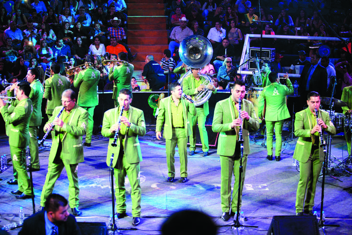 Dos horas con La Arrolladora