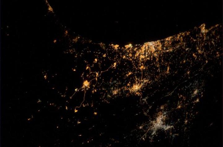 Bombardeos en Gaza se ven desde el espacio, dice astronauta