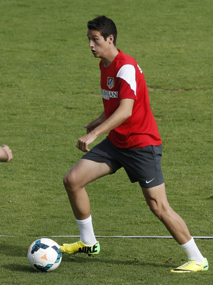 Liverpool ficha a Javier Manquillo