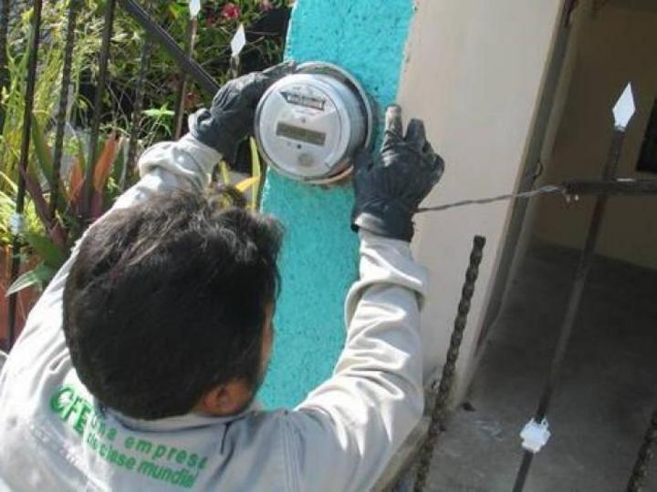 Bajará robo de luz en próximos años: CFE