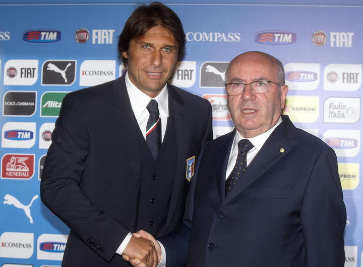 Italia tiene que estar entre las mejores: Antonio Conte