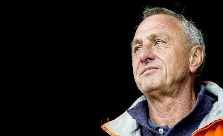 Diario holandes 'mata' a Johan Cruyff