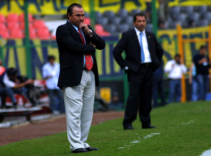 Muere el exentrenador José Luis Saldívar