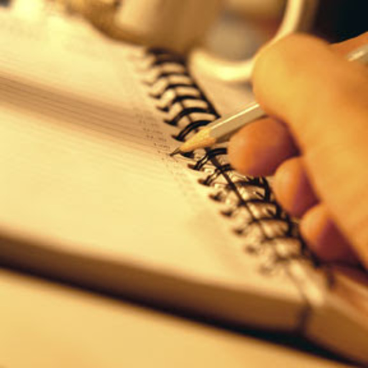 Autorizan a Bio Pappel compra de Scribe