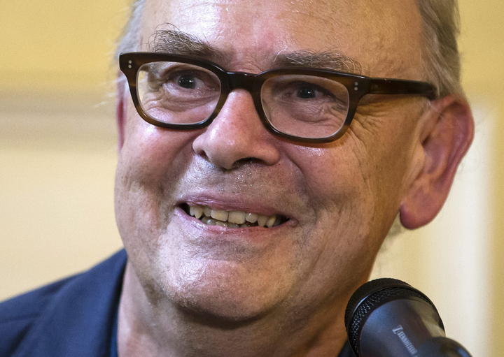 Patrick Modiano, sorprendido por Premio Nobel