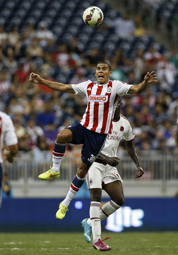 Se recupera Carlos Salcido para el duelo ante León