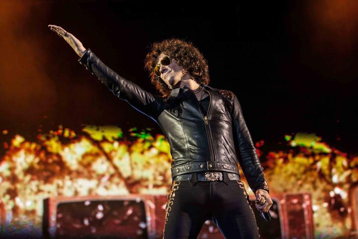 Bunbury y Calamaro prenden el Foro Sol