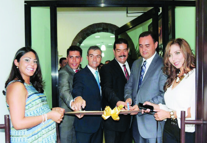 Inauguran nuevo despacho jurídico