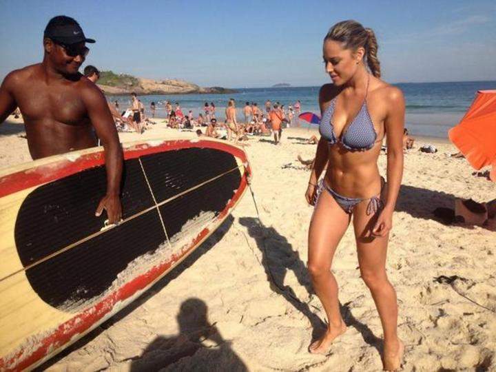 ¿Vanessa Huppenkothen enseñó de más?