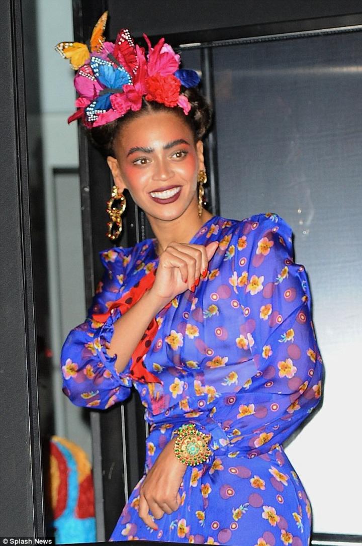 Beyoncé se convierte en Frida Kahlo