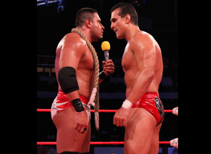 'El Patrón' y Texano Jr. en lucha callejera