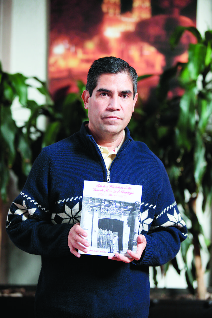 Antonio, Durango y sus monedas