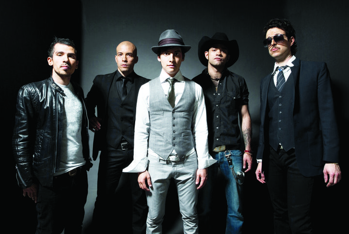 Kinky estrena ‘MTV  Unplugged’