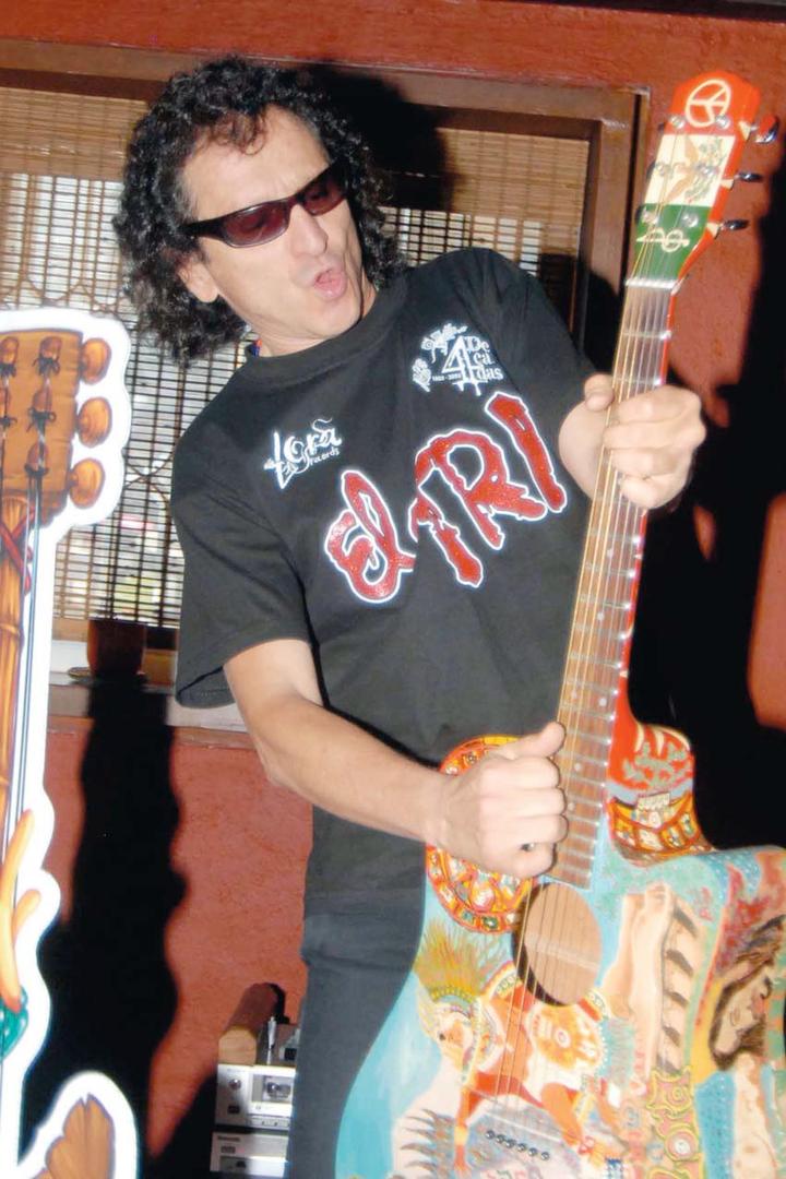 Alex Lora cumple 62 años