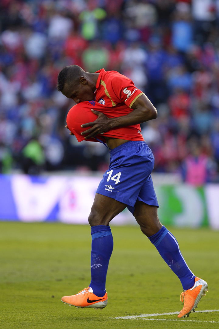 Perea se va del Cruz Azul