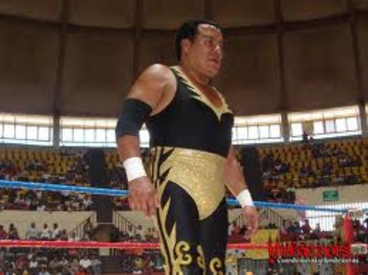 Villano III hará equipo