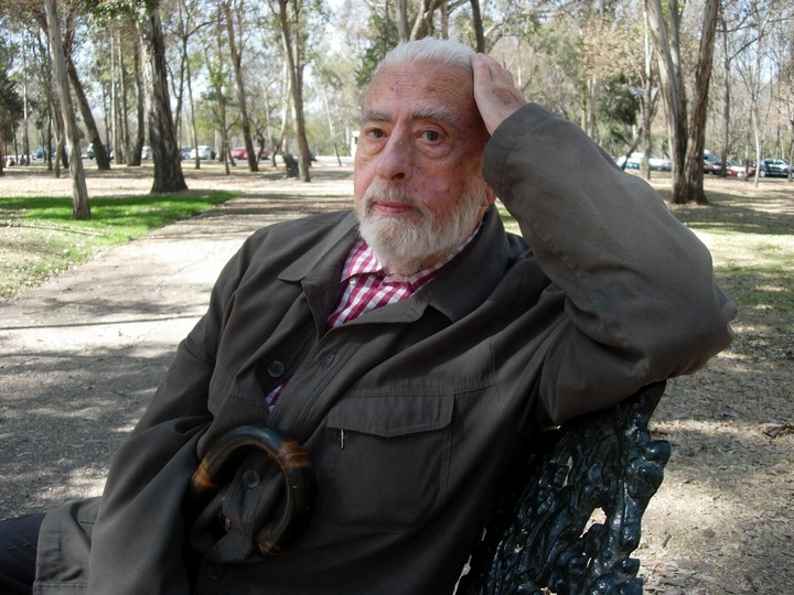Muere el poeta Gerardo Deniz