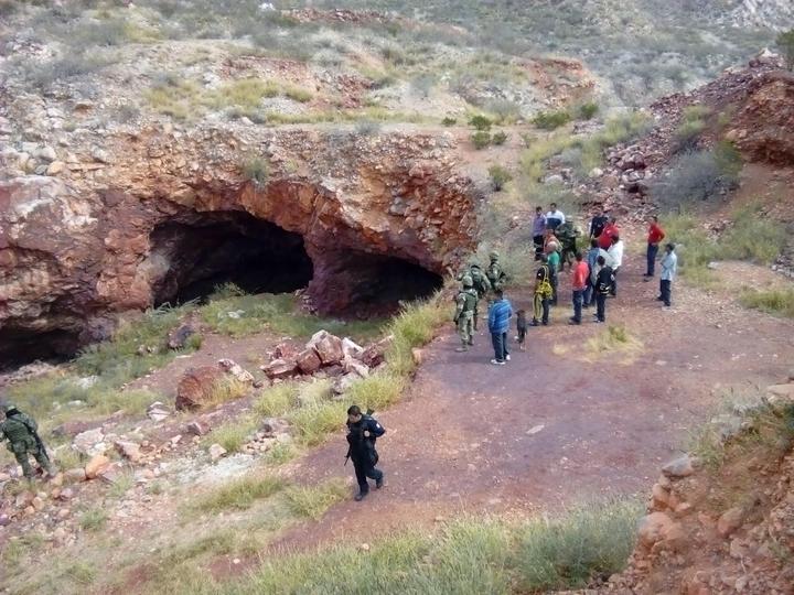 Rescatan a joven extraviado en la Sierra del Sarnoso