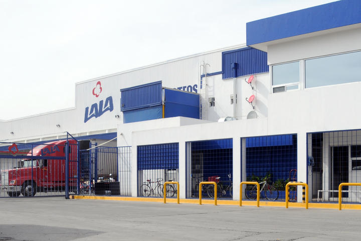 Ex director de Walmart encabezará Grupo Lala