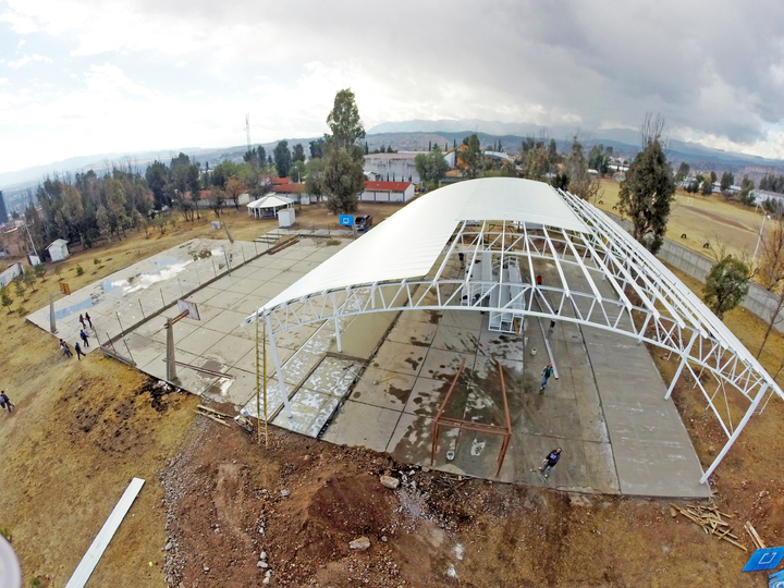 Construyen un domo en la Secundaria 32 de Santiago