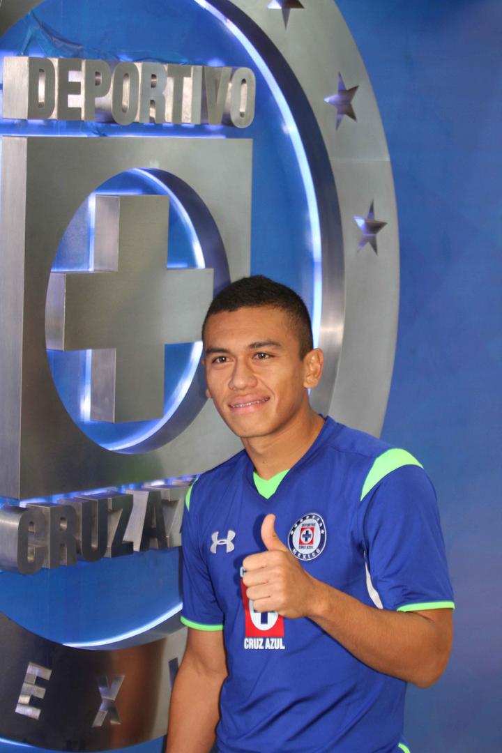 Carlos Lizarazo debutaría ante Santos