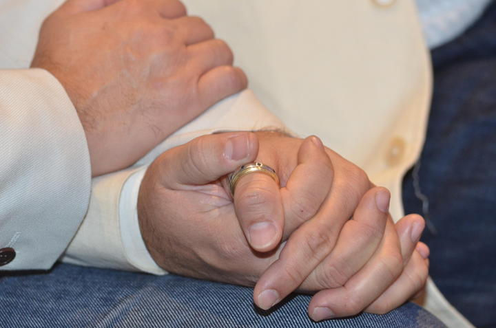 Reconocerá Michigan matrimonios gay realizados en 2014