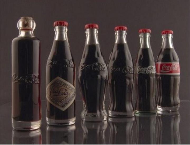 Cumple botella de Coca Cola 100 años