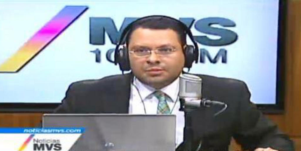 Carlos Reyes releva a Aristegui en MVS Radio