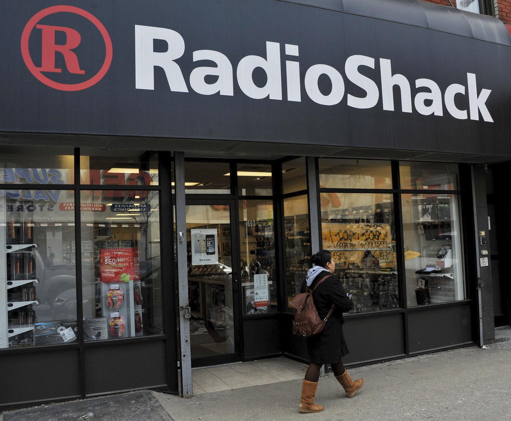 Grupo Gigante adquiere tiendas Radio Shack