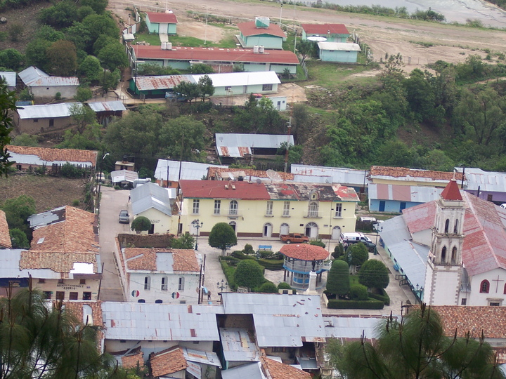 Conflicto agrario en Topia con 'Sal si puedes'