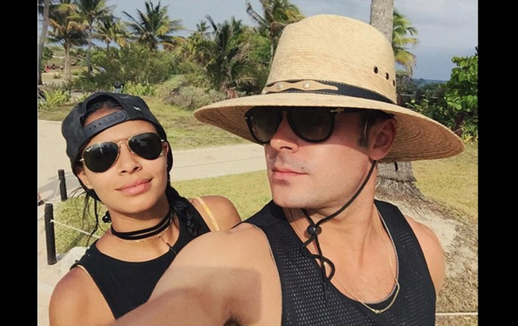 Zac Efron vacaciona con su novia en México