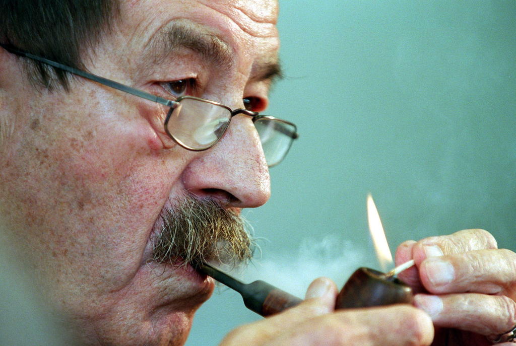 Muere Günter Grass, Premio Nobel de Literatura en 1999