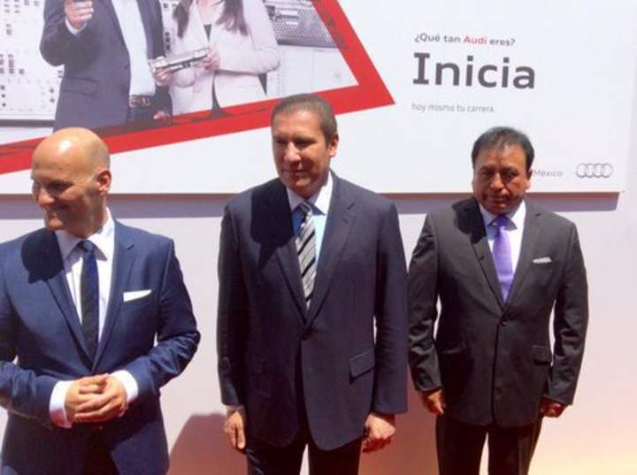 Audi anuncia 900 nuevos empleos en Puebla