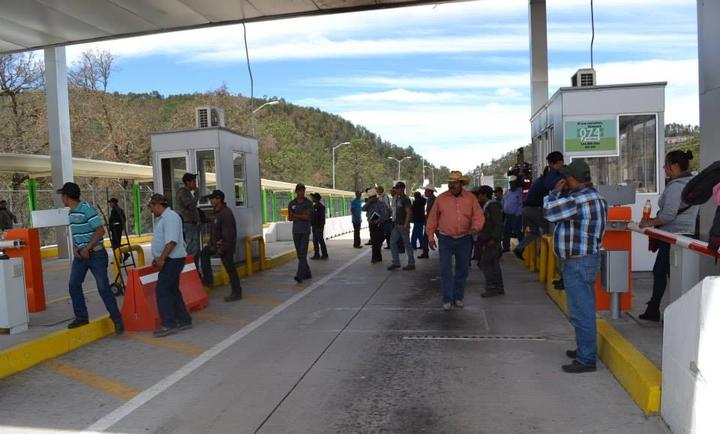 Sin arreglo entre SCT y ejidatarios de la 'súper'