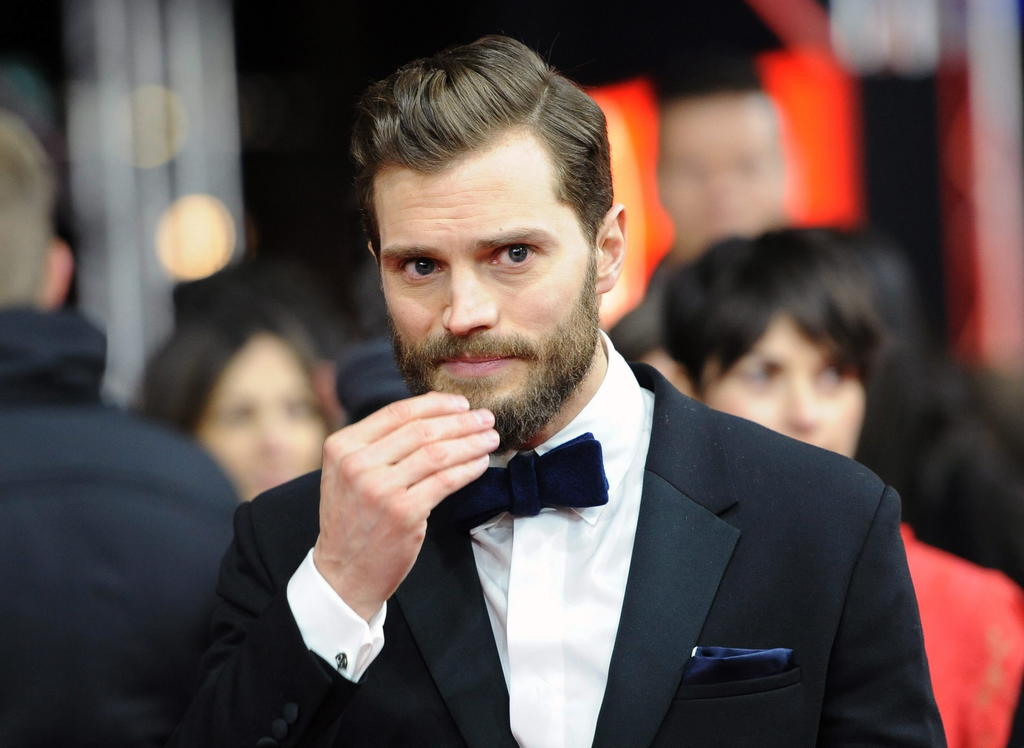 Ofrecen 1.5 mdd a Jamie Dornan por mostrar más