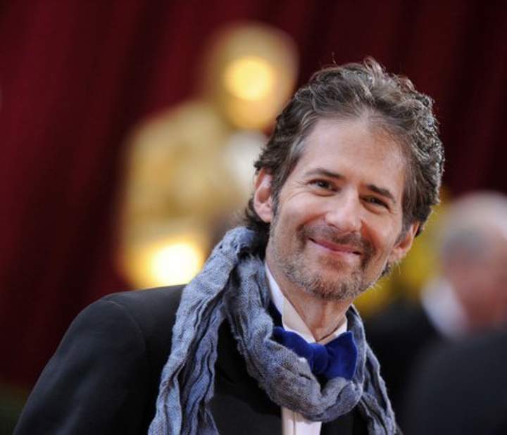 Lamentan muerte de James Horner