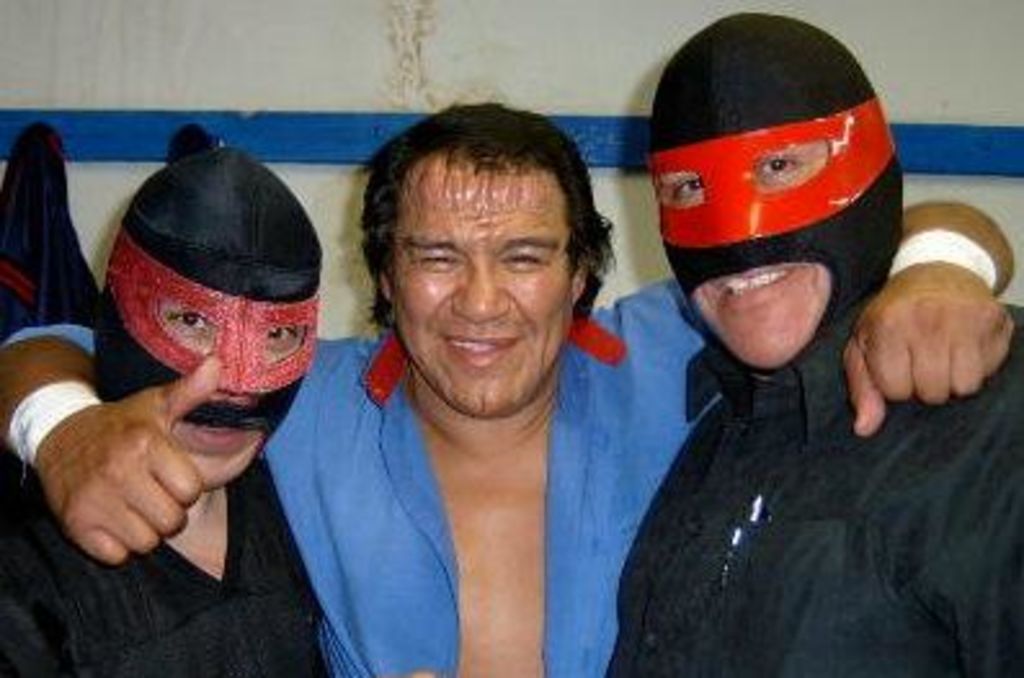 Villano III dice adiós a los enlonados