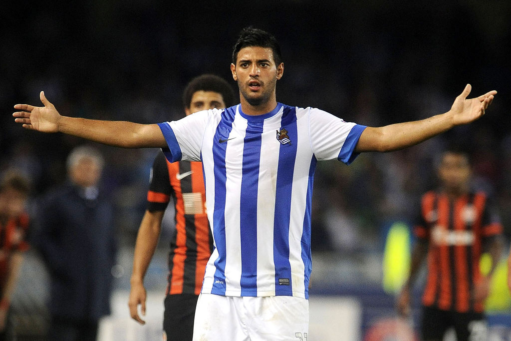 Real Sociedad niega interés del Atlético por Carlos Vela