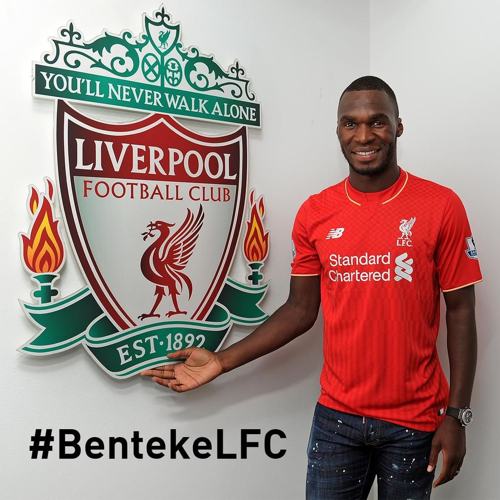 Liverpool confirma el fichaje de Benteke
