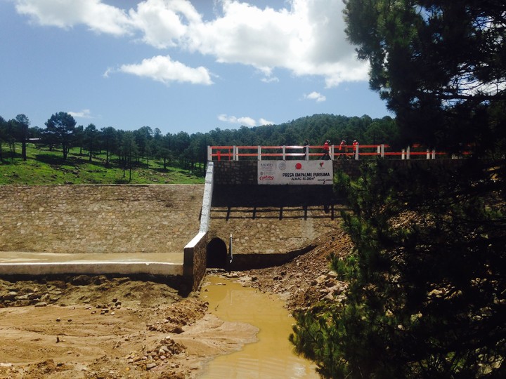 Nueva presa de mampostería en La Purísima