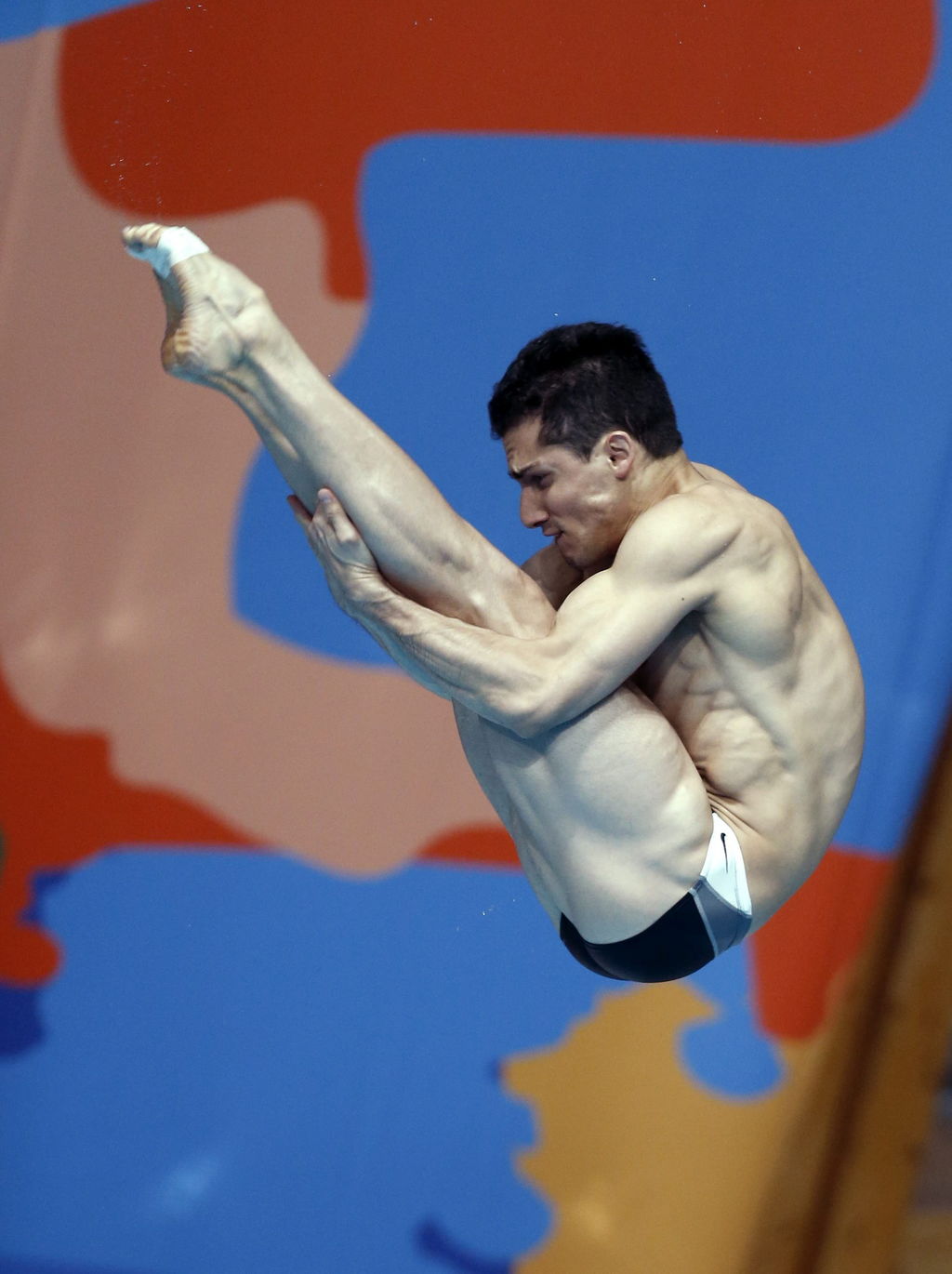 Rommel Pacheco a la final en trampolín de tres metros