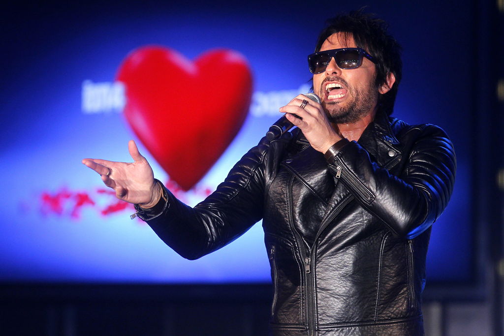 1967: Llega al mundo el cantautor Beto Cuevas, emblemático vocalista de 'La Ley'