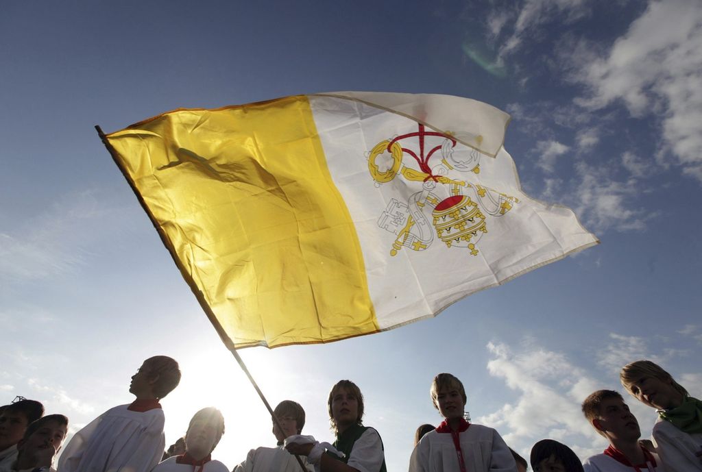 Bandera del Vaticano se izará en la ONU antes de arribo del Papa
